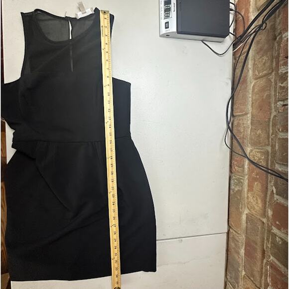 Banana Republic Black Sheer Inset Halter Sleeveless Fit & Flare Midi Dress Sz 4 - Picture 10 of 11